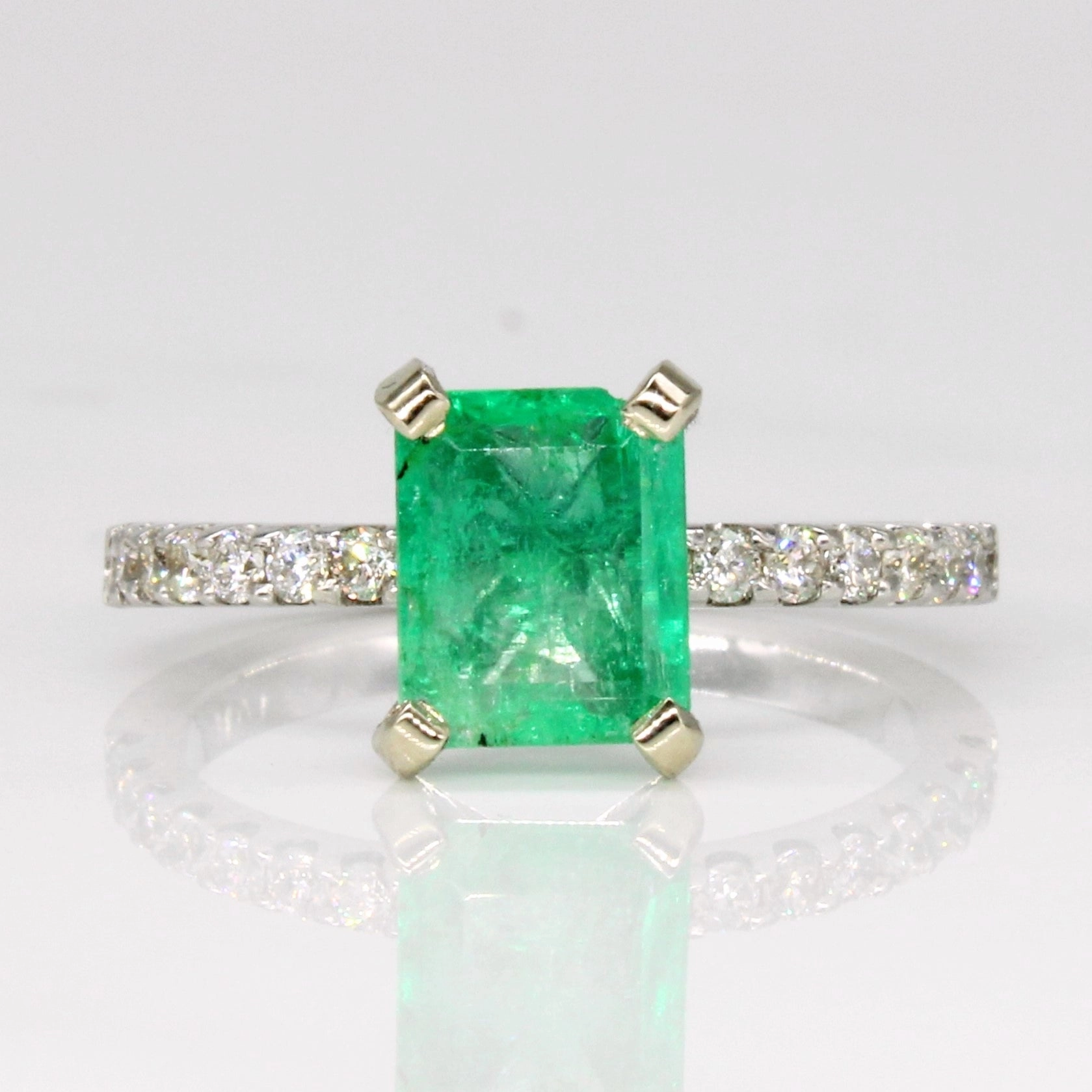 Emerald & Diamond Ring | 1.35ct, 0.30ctw | SZ 6.25 | Glam Touch Light Radiance