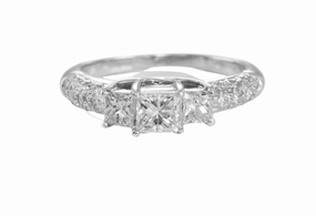 Quality Symbol Quality Design 14 Karat White Gold 3 Stone Princess Cut Diamond Engagement Ring (1.25cttw)
