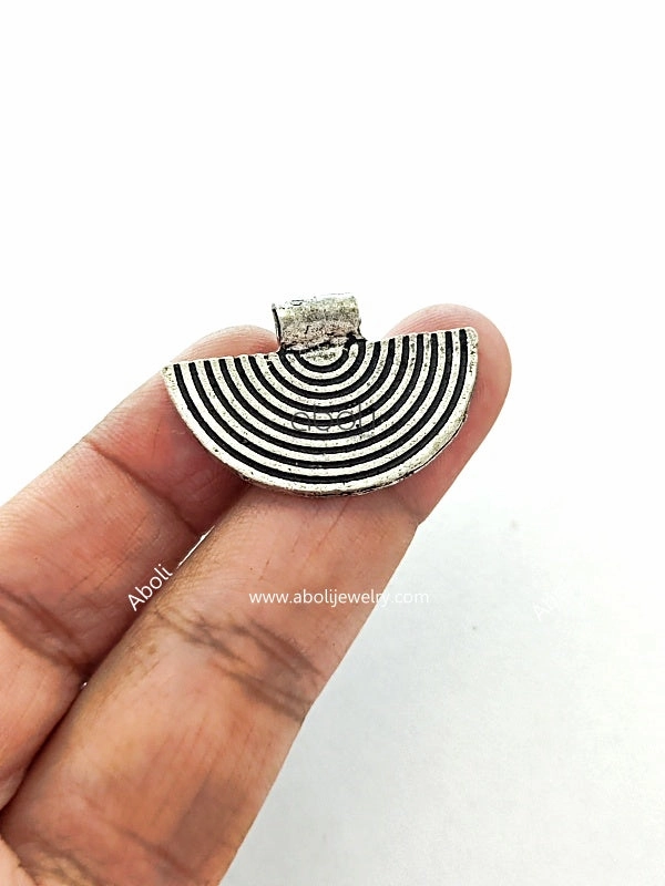 Oxidised silver tribal pendant boho earrings concentric circle charm SP31 Fashion Layer
