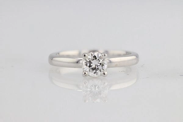 Round Solitaire .53 Ct F/VS1 Diamond Engagement Ring Attire Accent