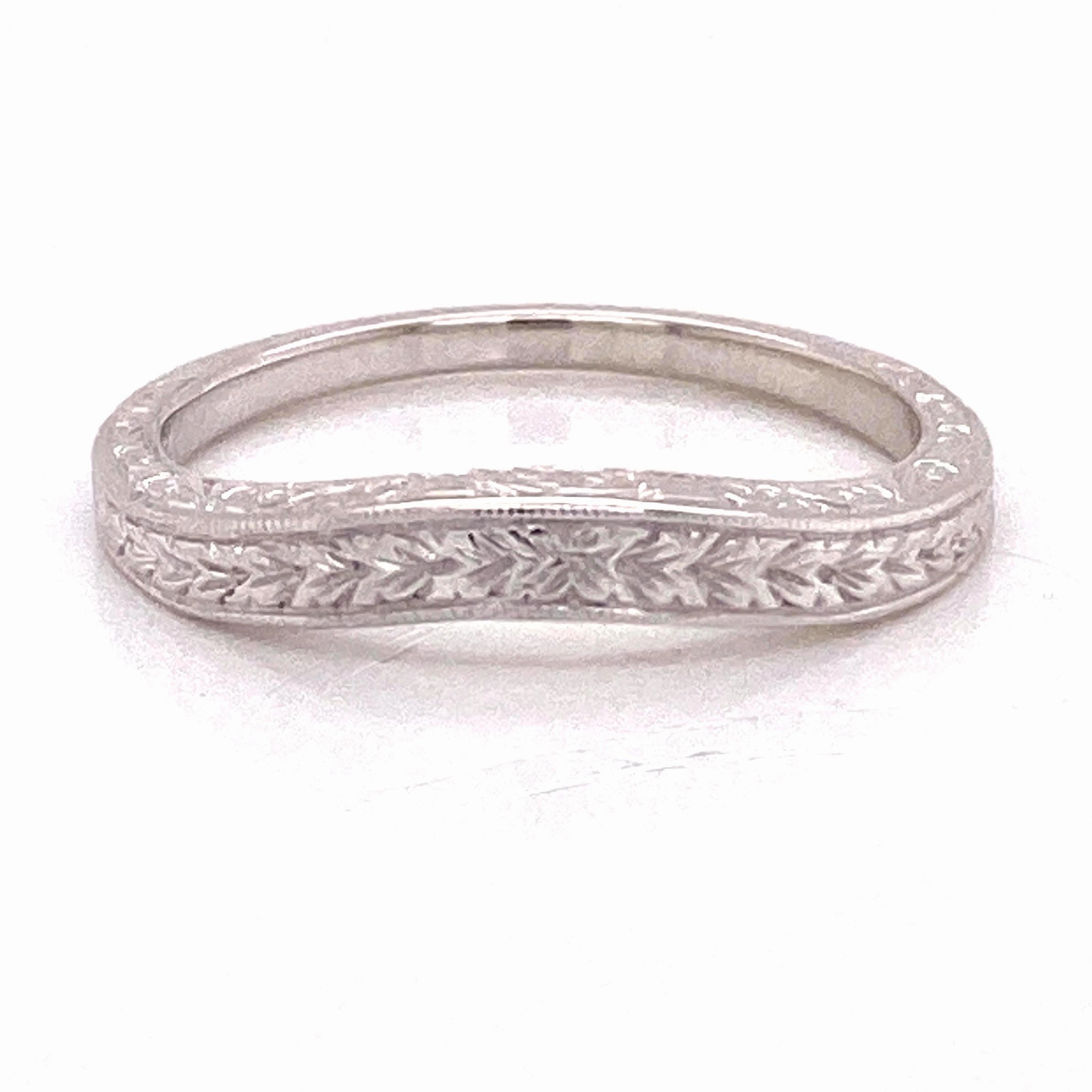 Ridgeland Band (Curved with engraving) Contemporary Trend