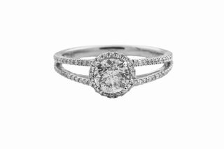 ROUND DIAMOND RING WITH DIAMOND THROUGHOUT THE BEZEL AND SPLIT SHANK 1.27 CTTW Lightweight Appearance Hypoallergenic Accessory
