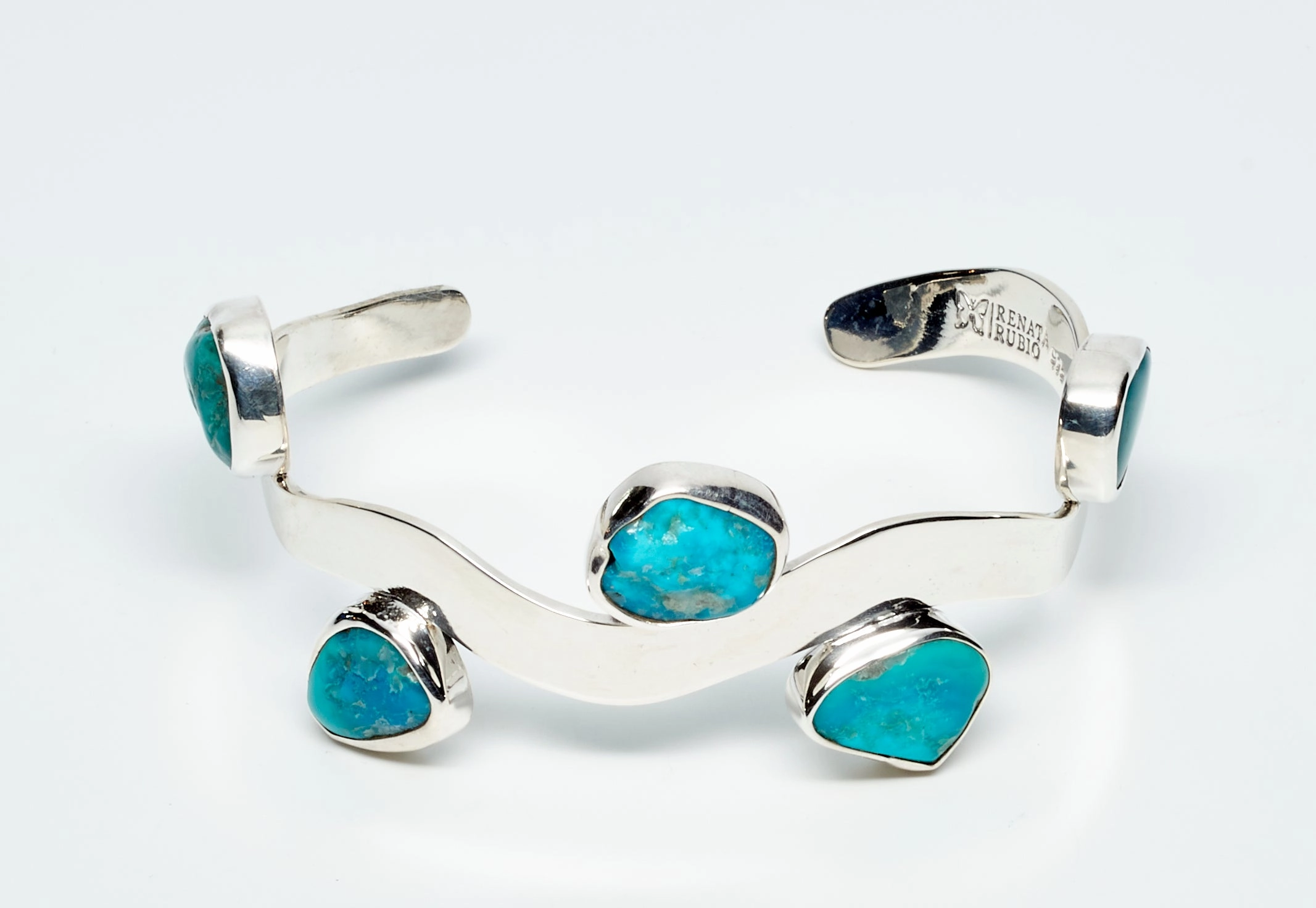 High-Class Pick Wavy Sterling Silver Cuff with Sleeping Beauty Turquoise