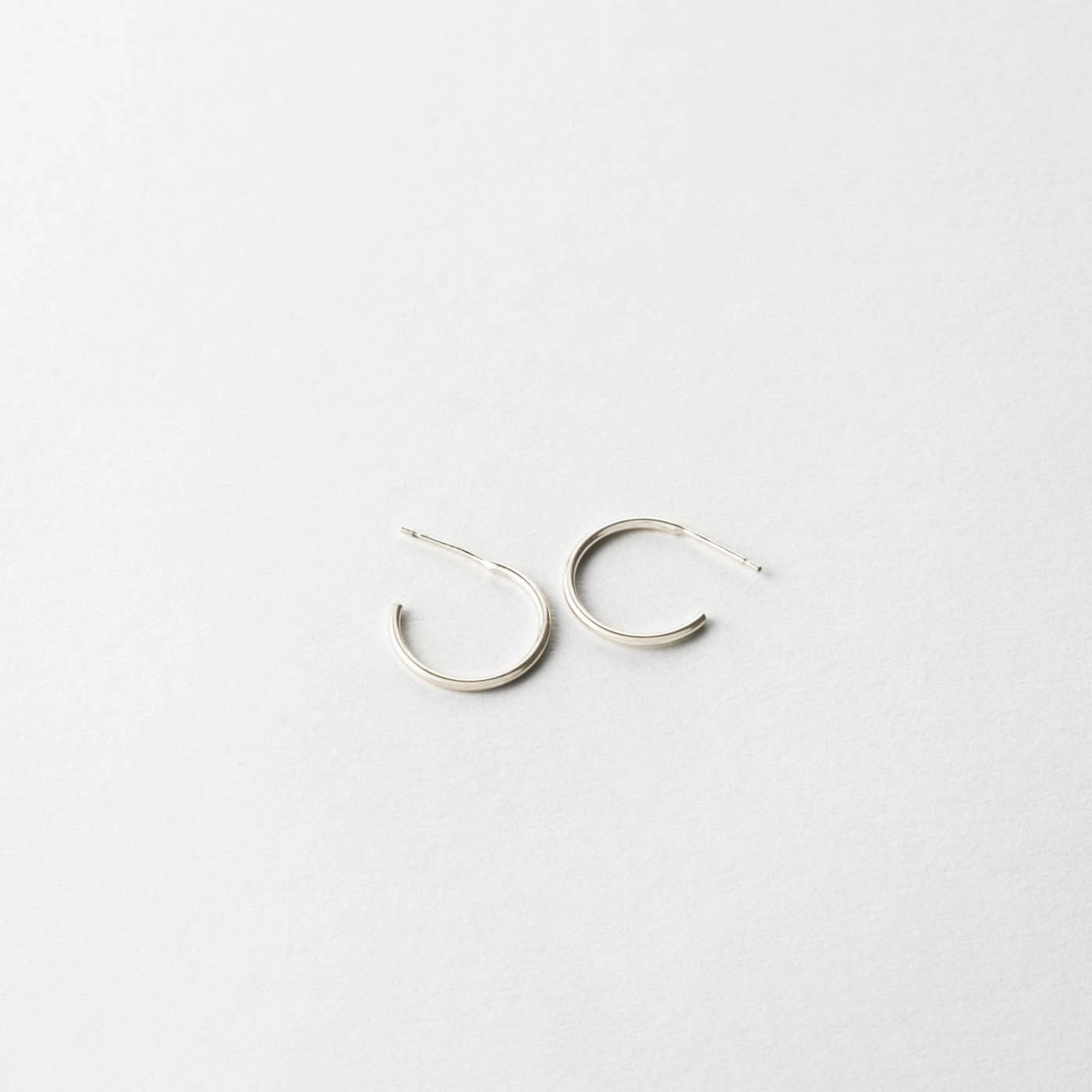 Bessie Hoops Attractive Finish