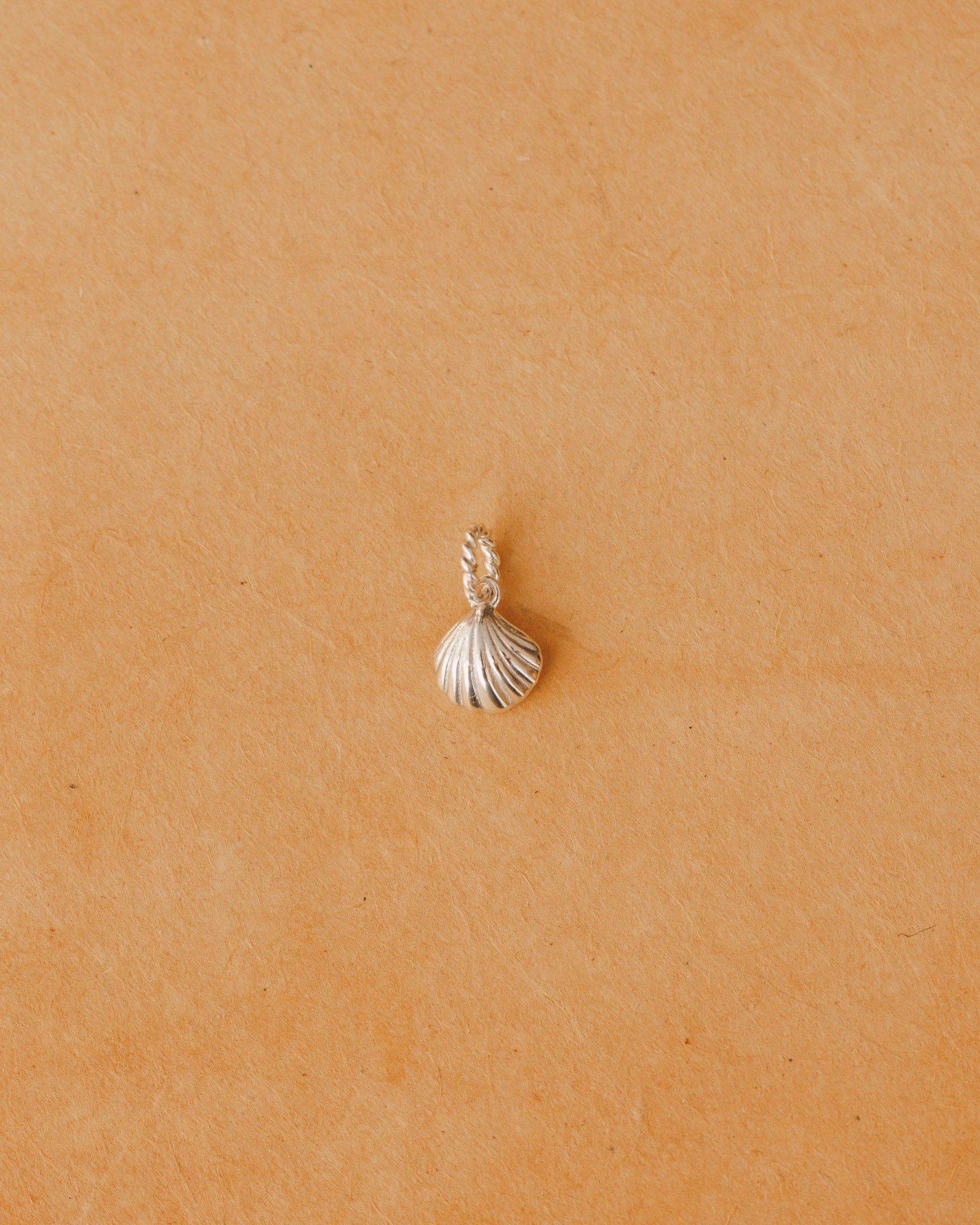 Fine Accent Refined Detail Seashell Charm