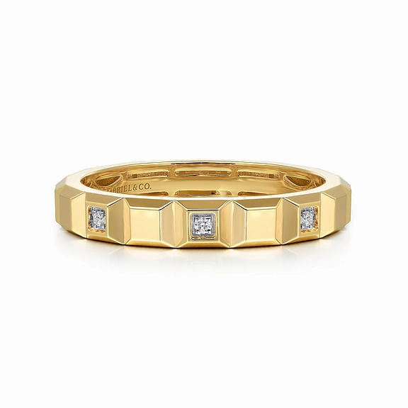 14K Yellow Gold Diamond and Pyramid Shape Ladies Stackable Ring Classic Sign Luxurious Item