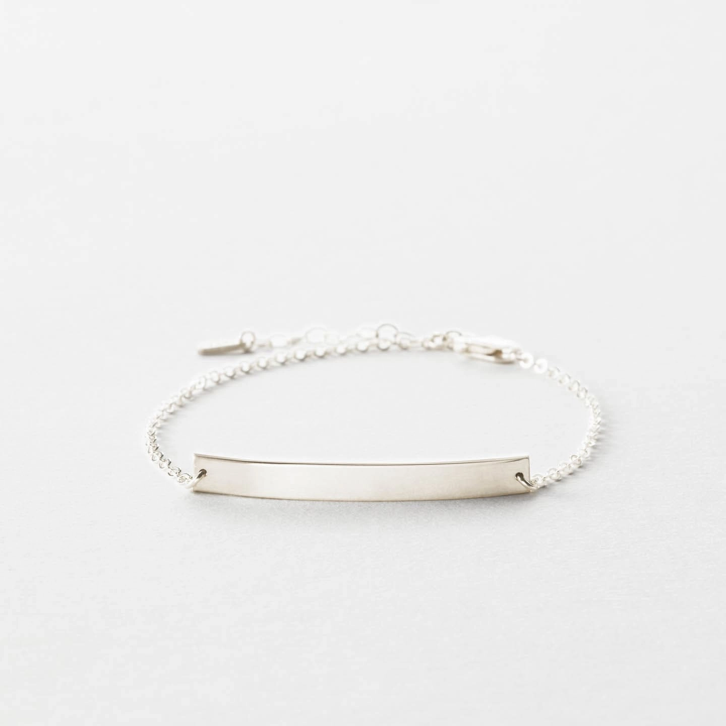 Serra Bar Bracelet Boundless Glam Luxury Touch