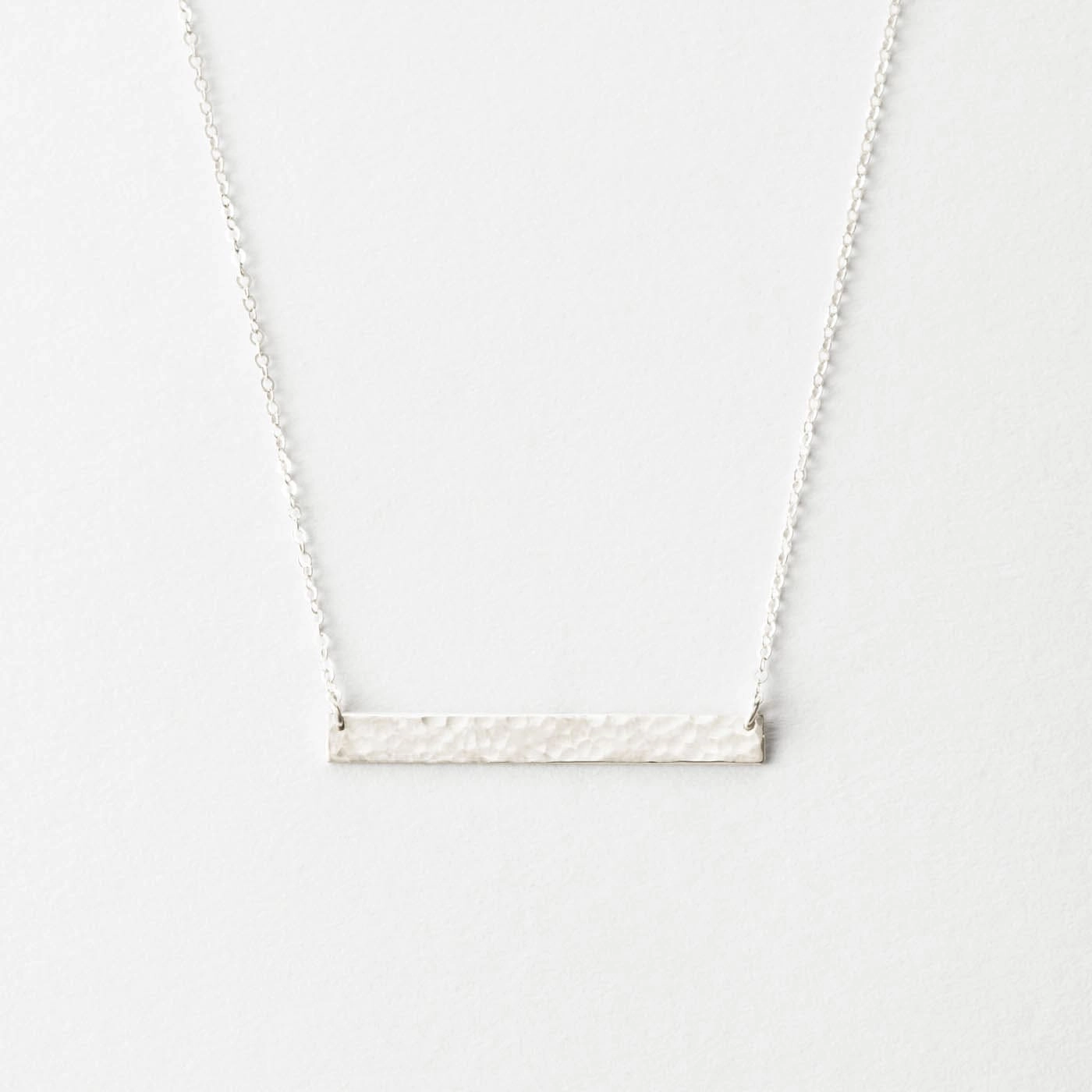 Decorating Accessory Vintage Accent Serra Necklace