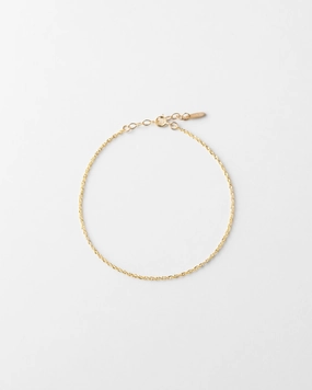 Constant Glamour Endless Vision Shimmer Chain Bracelet