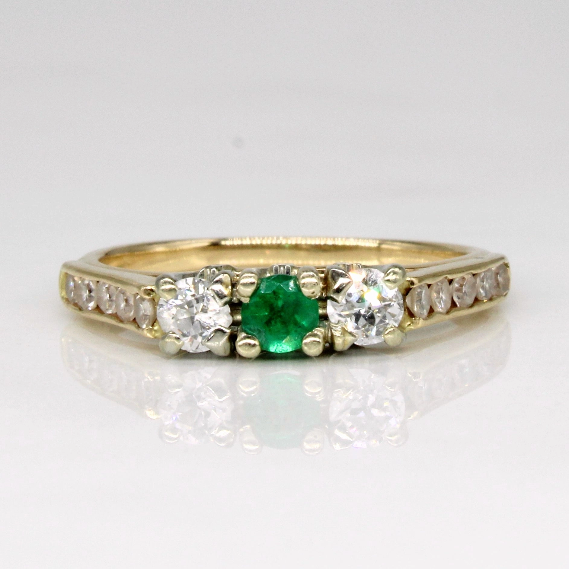 Expressive Highlight Timeless Treasures Diamond & Emerald Ring | 0.36ctw, 0.10ct | SZ 5 |
