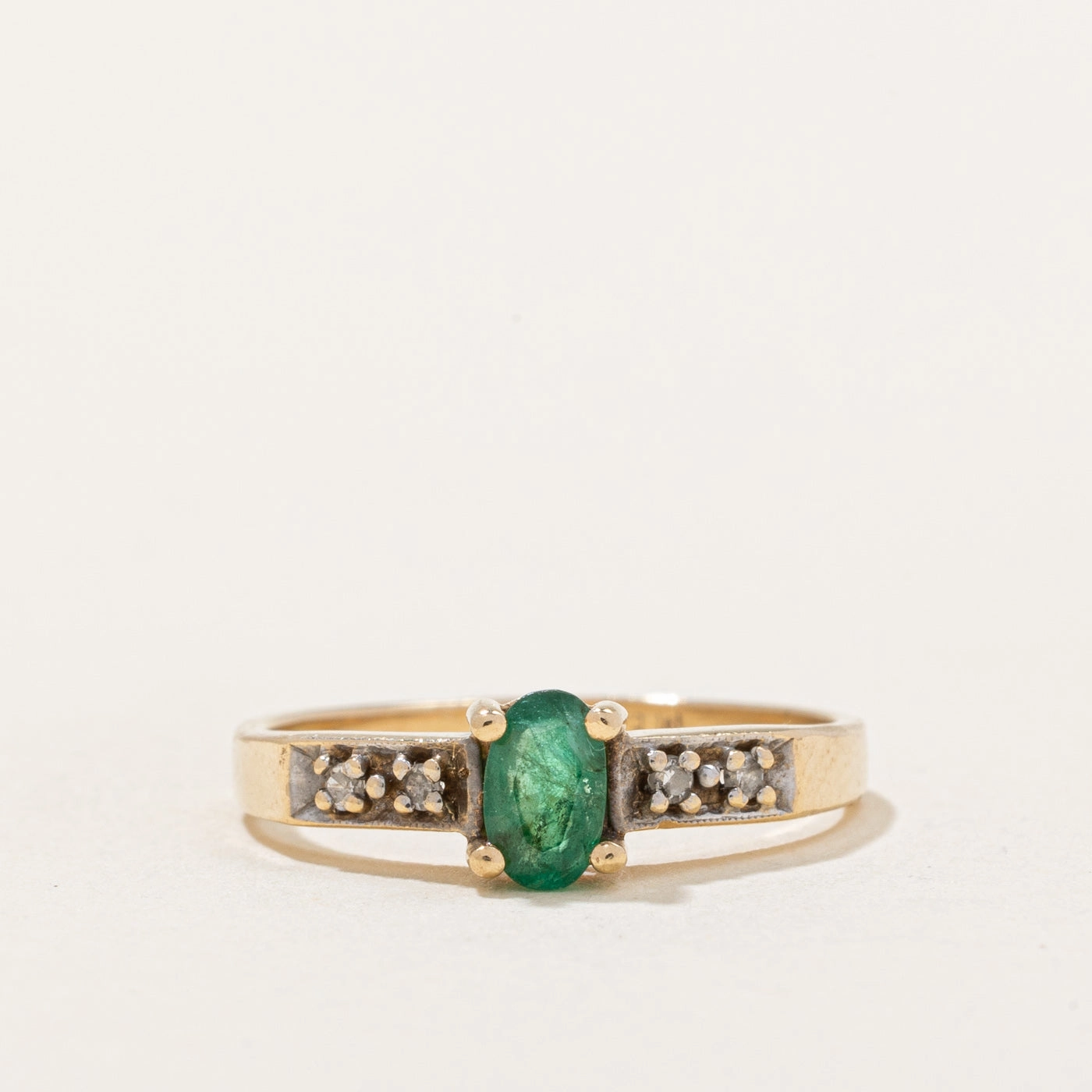 Emerald & Diamond Ring | 0.20ct, 0.02ctw | SZ 4.75 | Shiny Pop