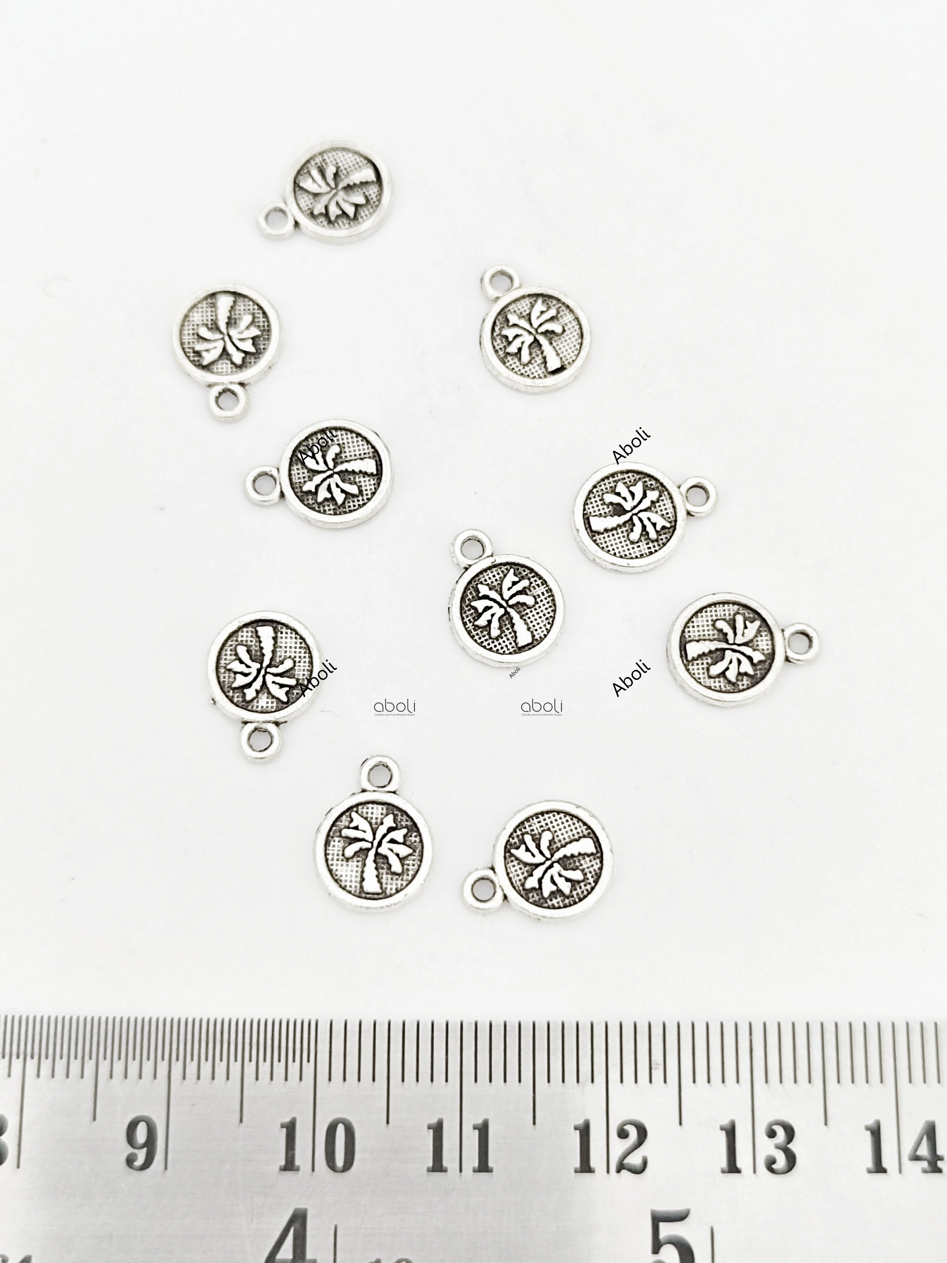Cool Accent Sophisticated Detail Silver palm tree circle Charm disc coin charm double sided CHMS119 10 charms