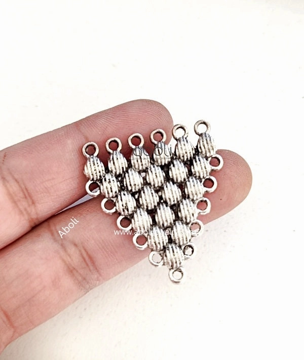 Elegant Pairing Cozy Accent Silver triangular pendant connector SP13