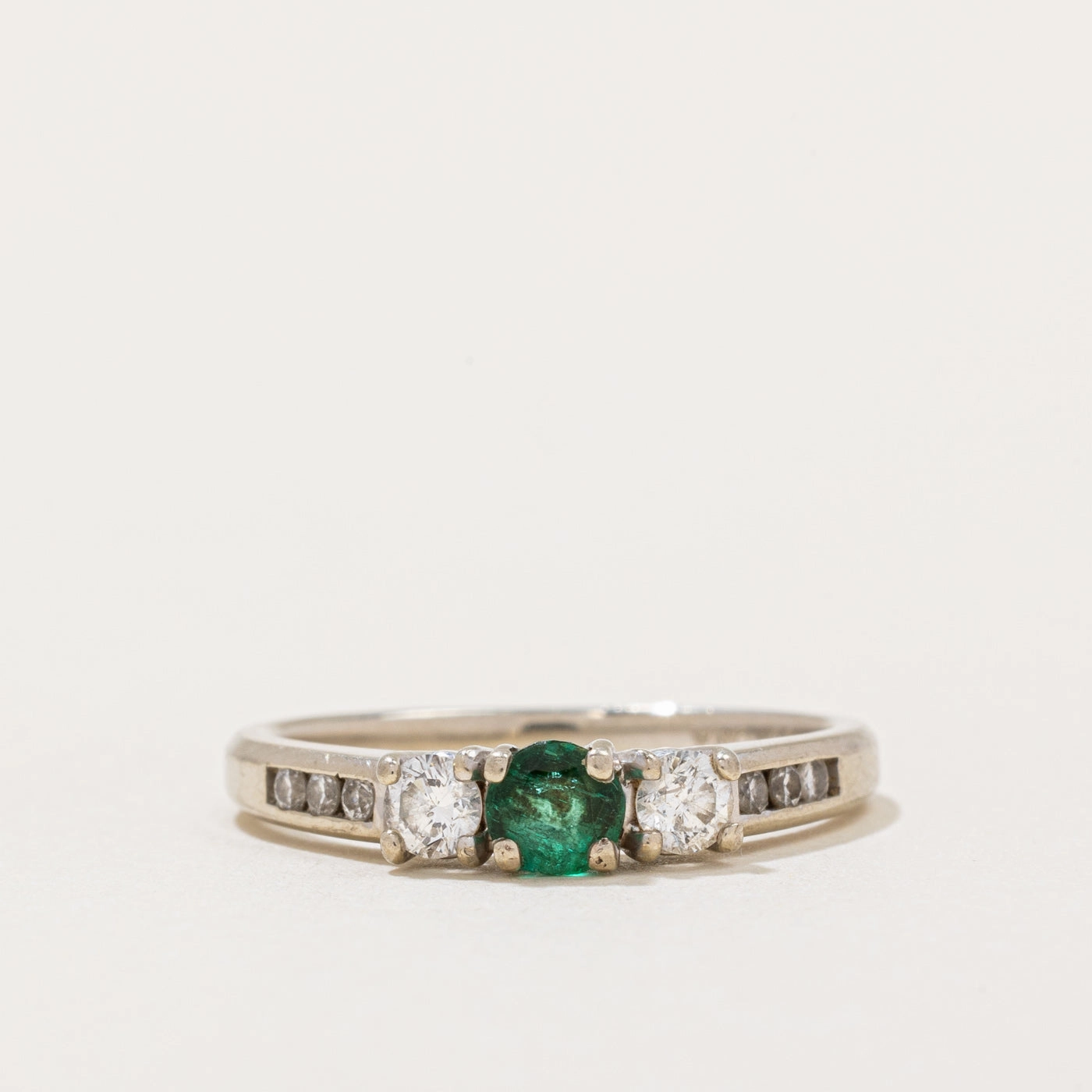 Emerald & Diamond Ring | 0.24ct, 0.26ctw | SZ 6.75 | Feminine Light Bold Details