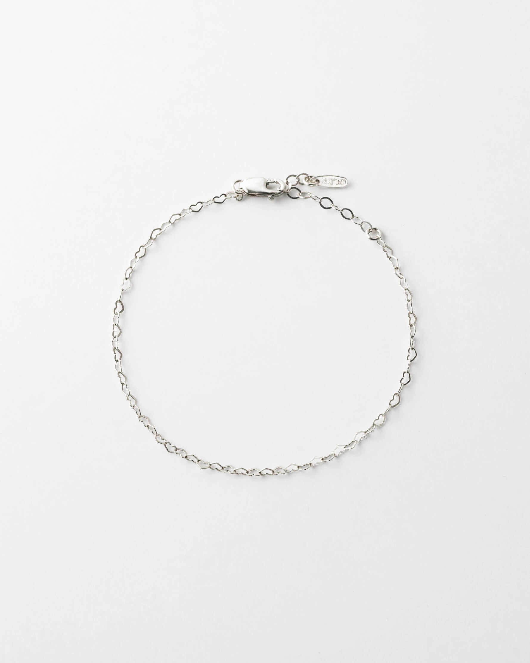 Dainty Heart Bracelet Smooth Composites Creative Concept