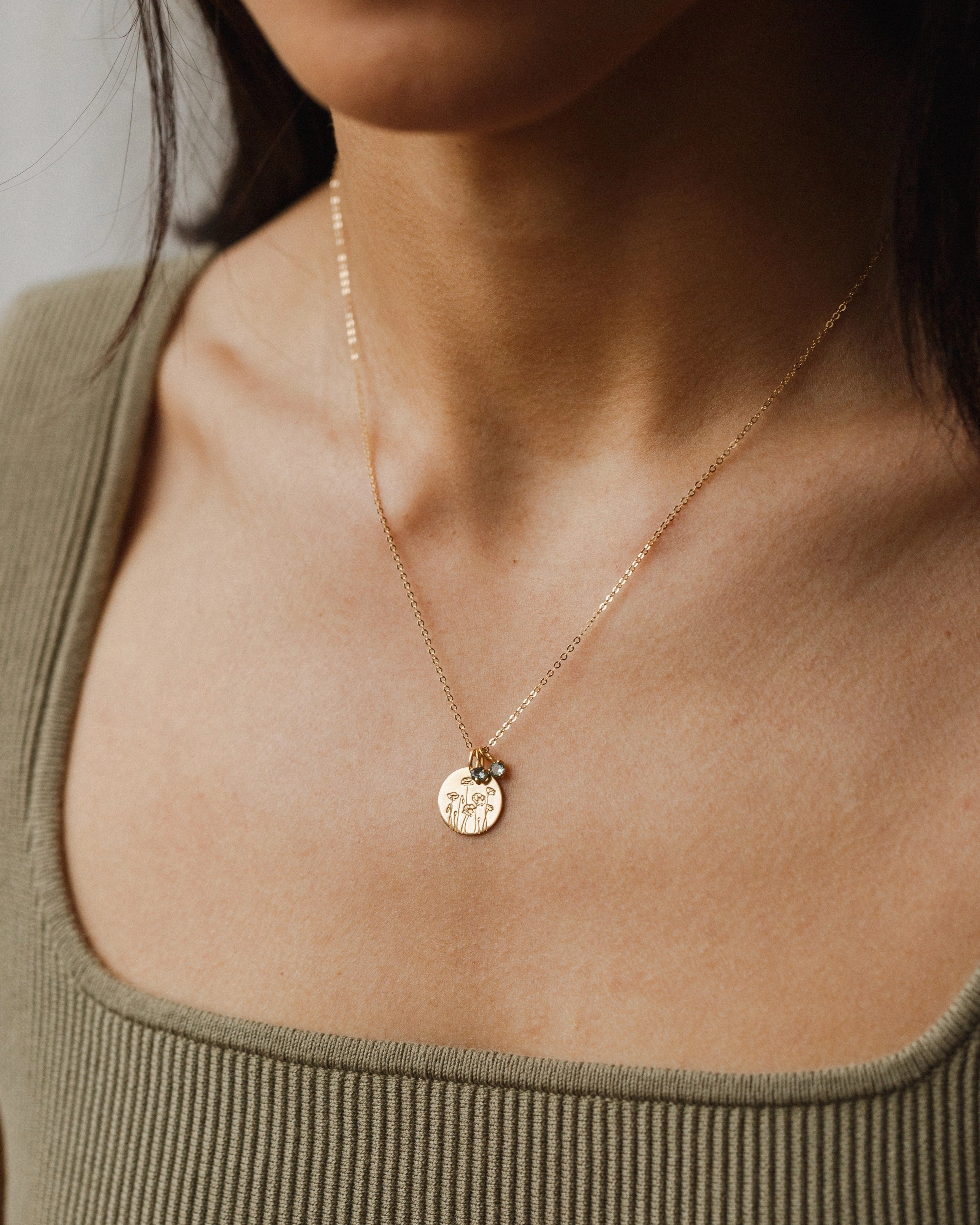 spring fashion Solid Gold Kindred Birthstone Necklace