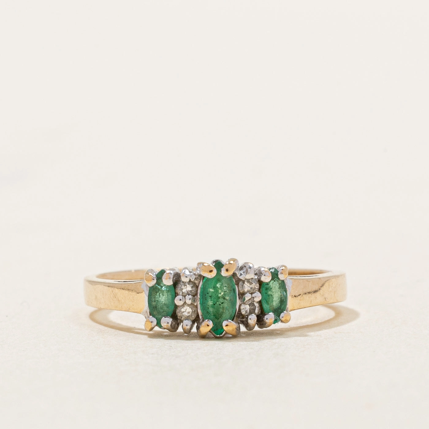 Easy Match Glamorous Accessory Emerald & Diamond Ring | 0.20ctw. 0.03ctw | SZ 5.5 |