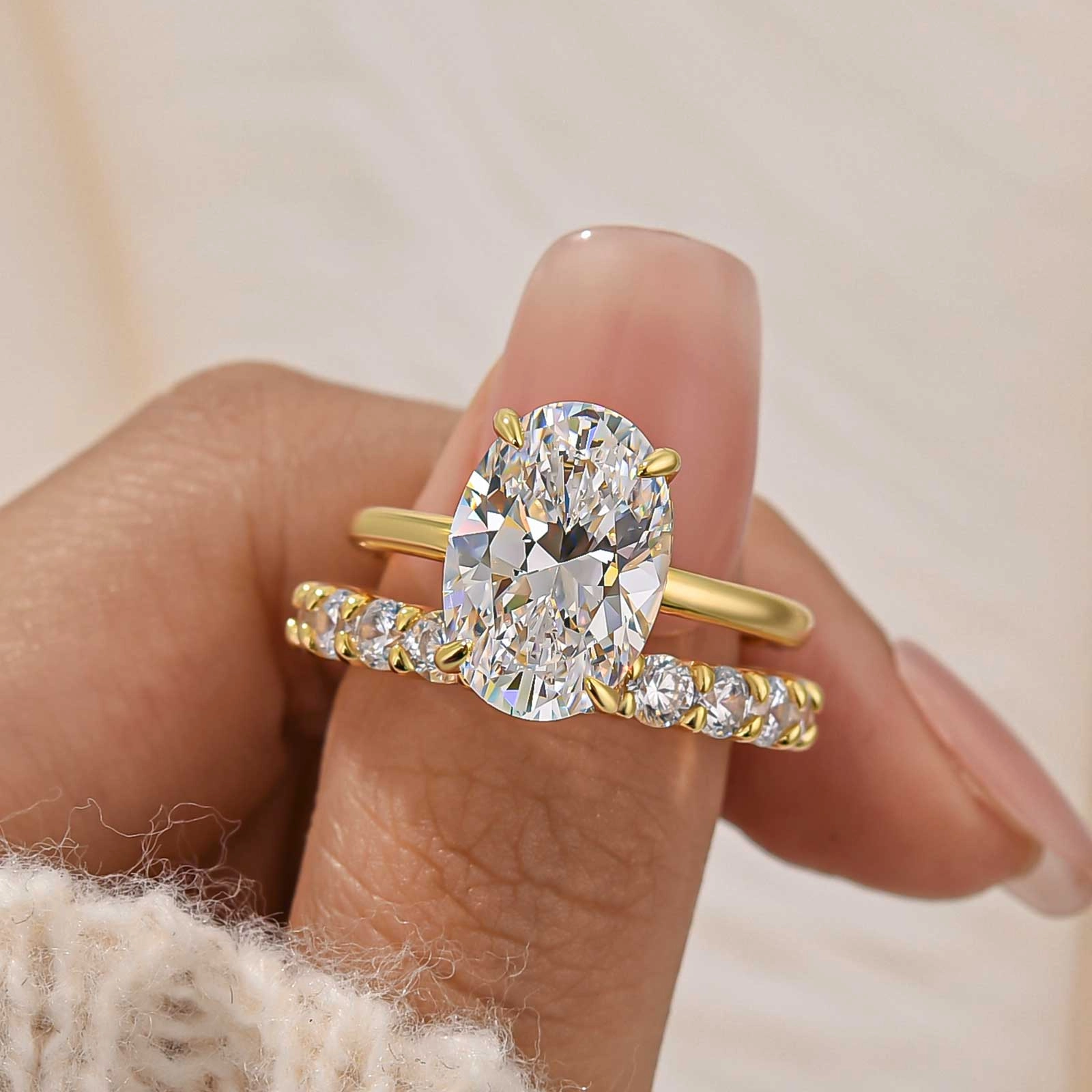 Modern Accessory 4.5Ct Solitaire Oval Cut Wedding Ring For Her With Classic Wedding Band