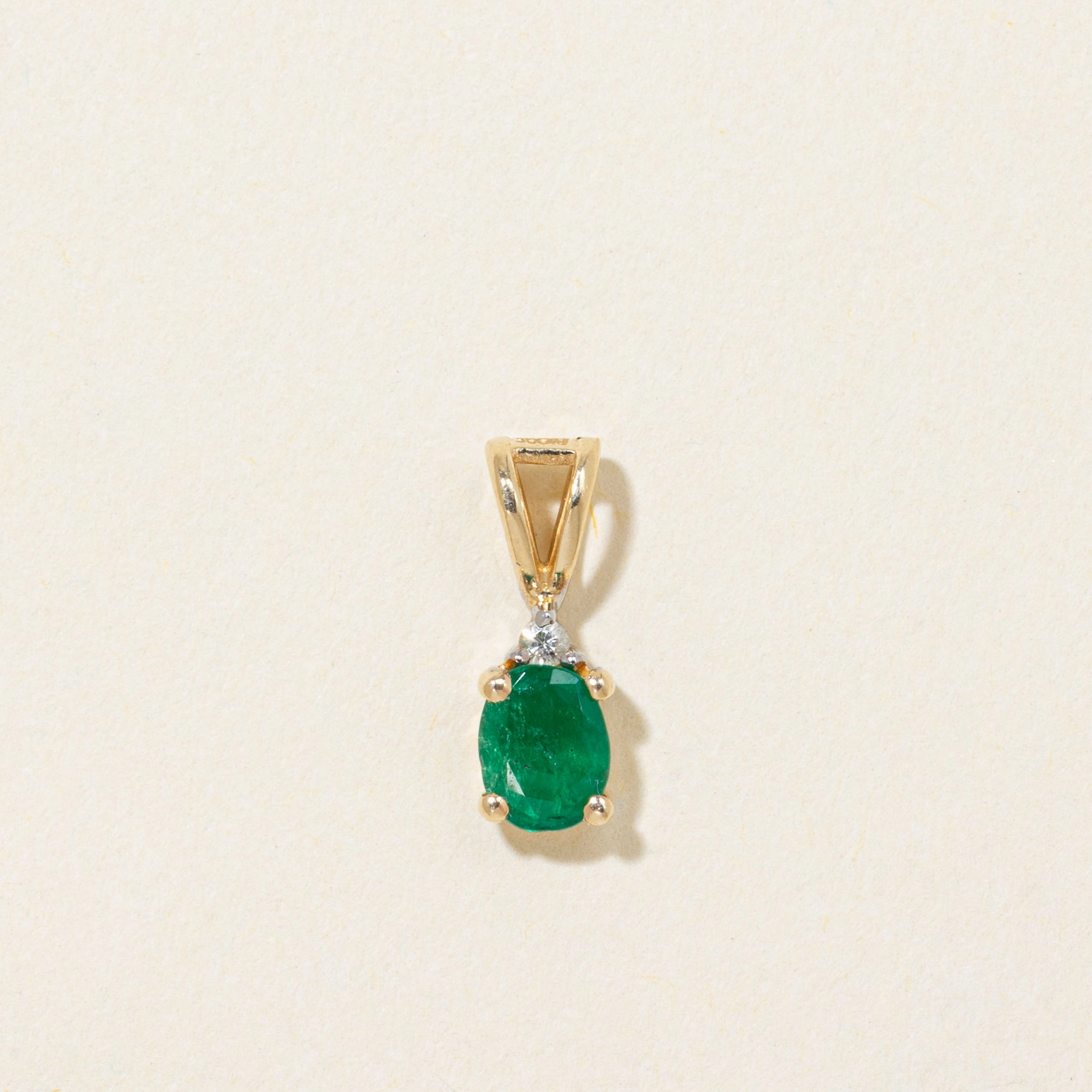 Oval Cut Emerald & Diamond Pendant | 0.30ct, 0.01ct Sleek Glamour