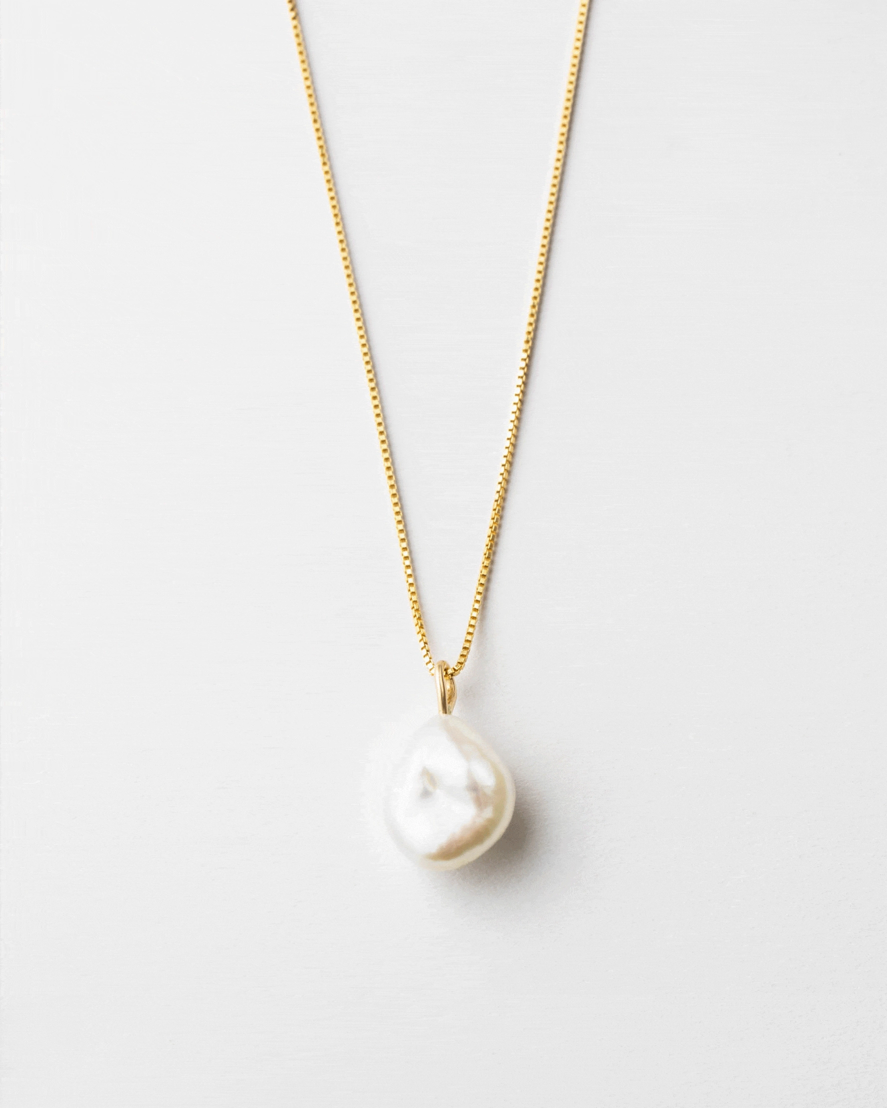 Casual Style For Empowerment Baroque Pearl Necklace