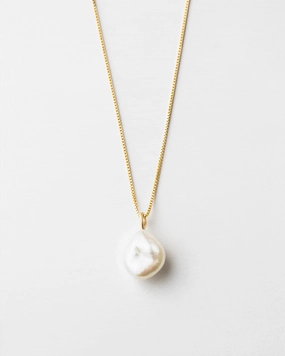 Casual Style For Empowerment Baroque Pearl Necklace