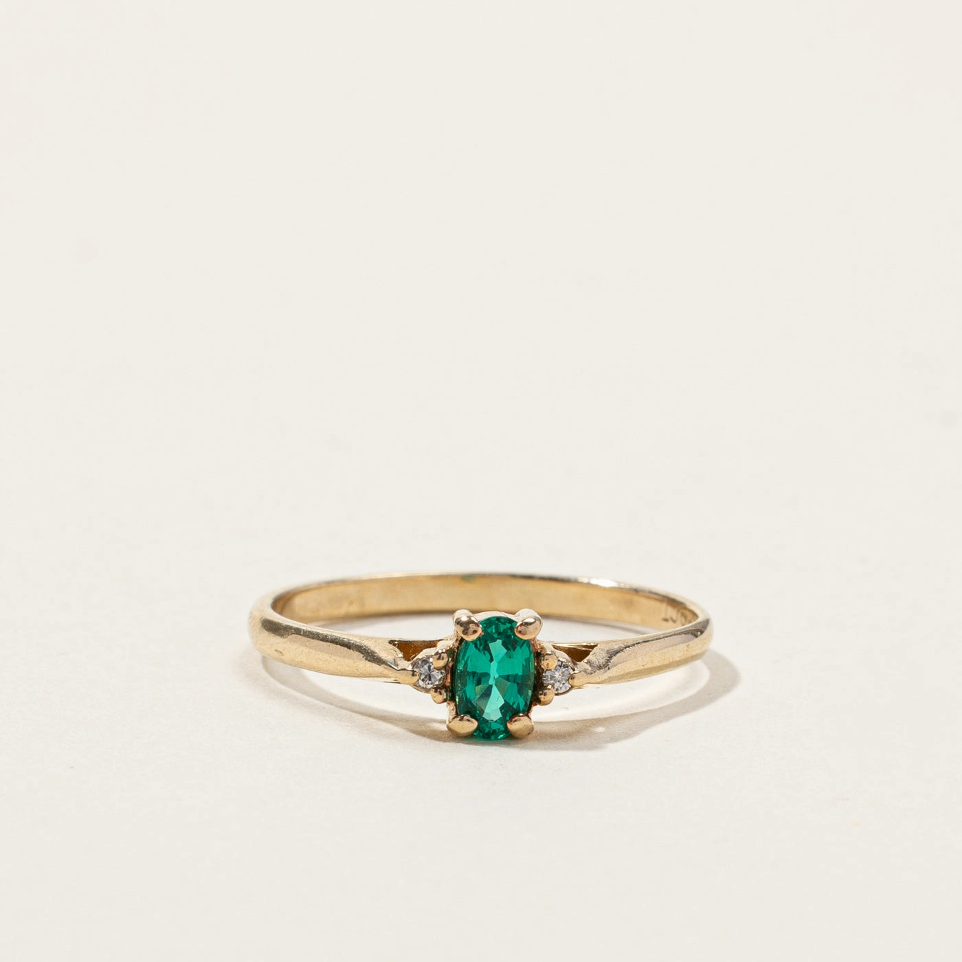 Artisan Style Finest Craft Synthetic Emerald & Diamond Ring | 0.18ct | 0.02ctw | SZ 6 |