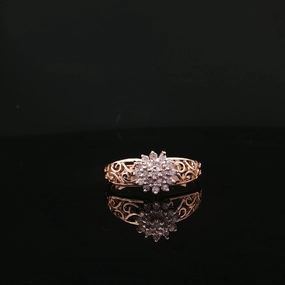 Estate 14K Yellow Gold Filigree Diamond Cluster Ring. Everyday Glam