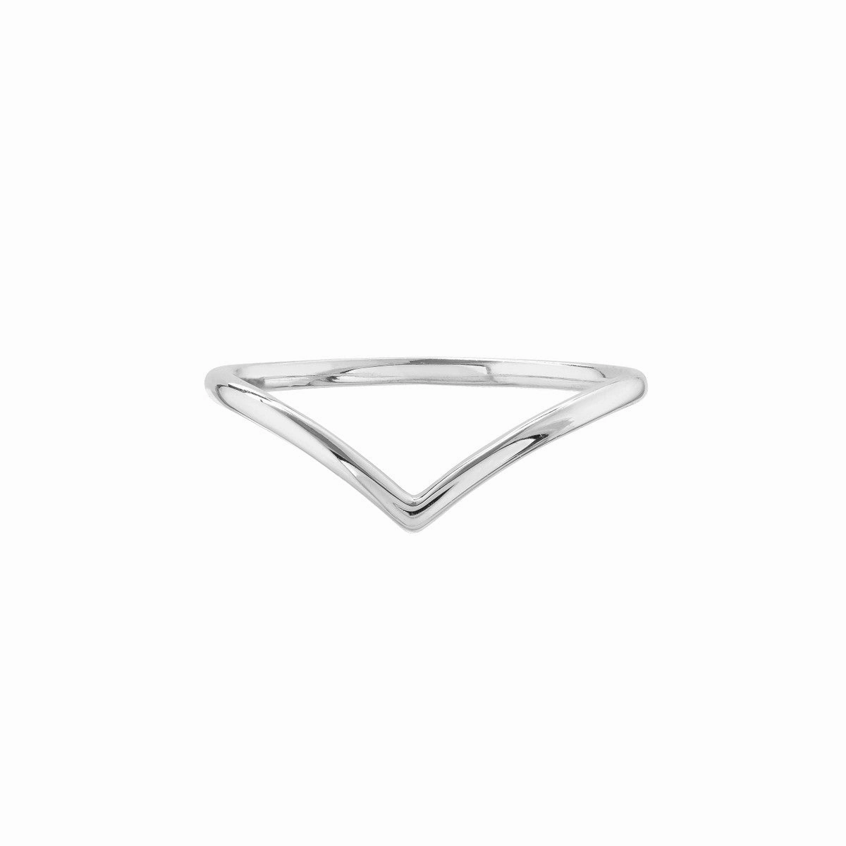 14K White Gold Chevron Ring Polished Structure Fashionable Object