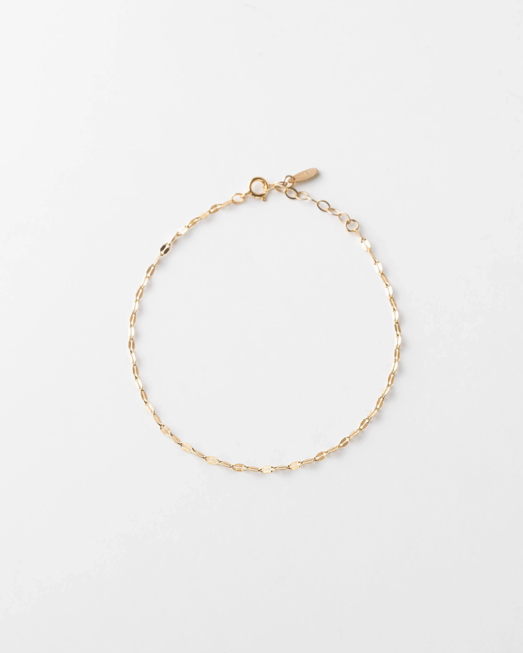 Complete Composites All-Encompassing Mirror Chain Bracelet