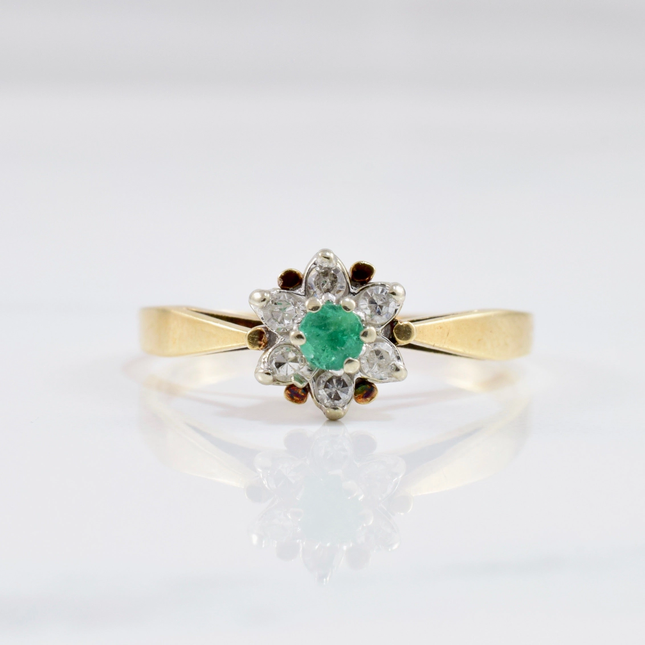 Event Outfit Premium Accent Floral Emerald & Diamond Ring | 0.09 ctw SZ 6.25 |