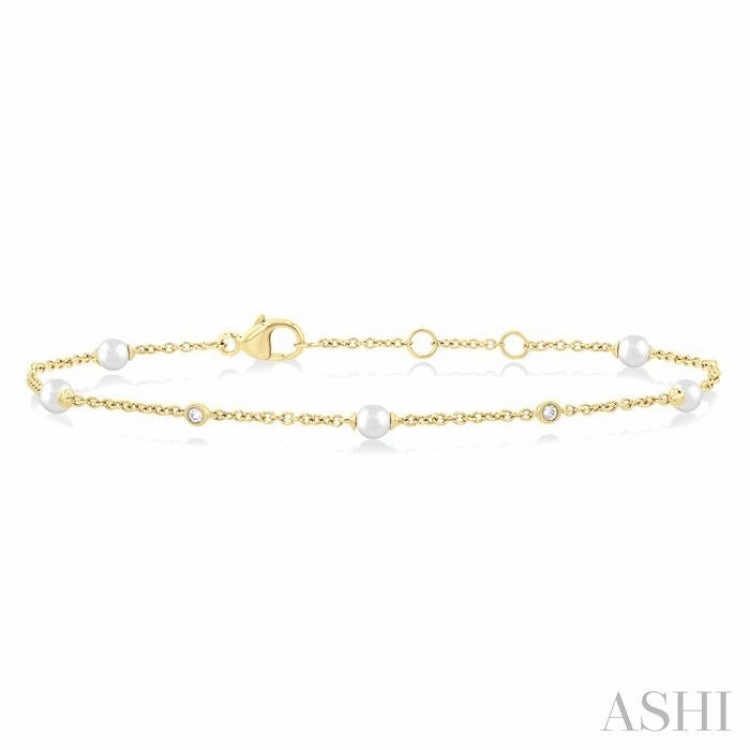 Common Thread 3 MM Round Shape Cultured Pearl and 1/20 Ctw Round Cut Diamond Fashion Station Bracelet in 14K Yellow Gold