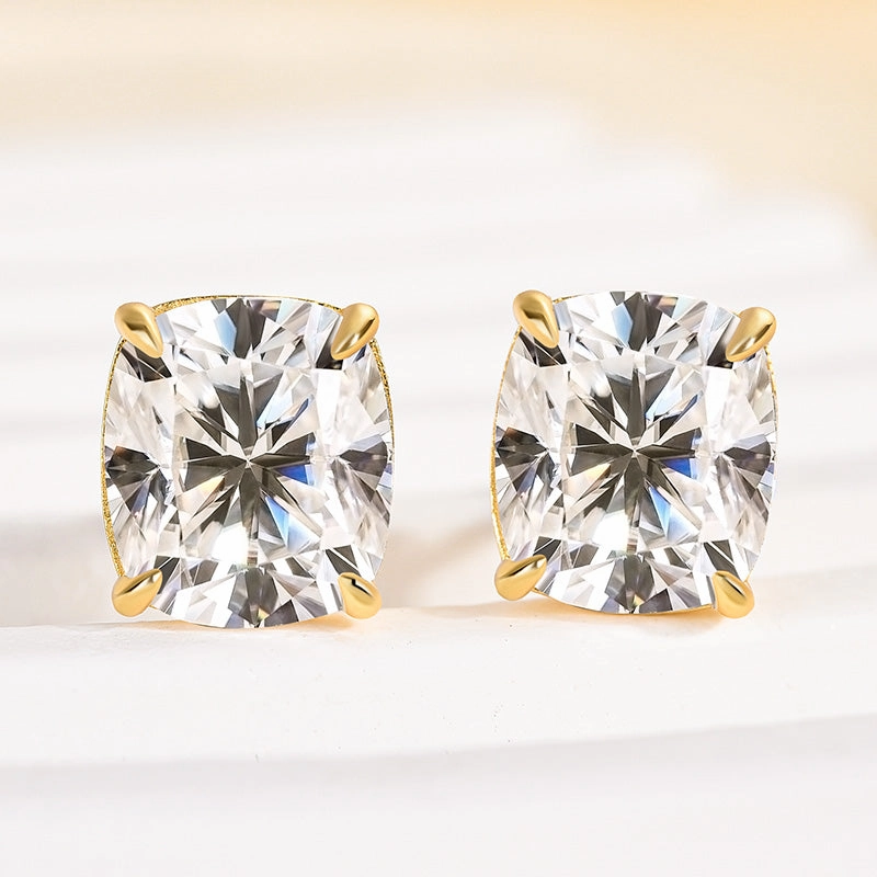 Subtle Edge Glow Detail 2.0Ct Classic Cushion Cut Women's Stud Earrings In Sterling Silver
