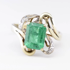 Sleek Charm Emerald and Diamond Ring | 1.84ct, 0.06ctw | SZ 6.75 |