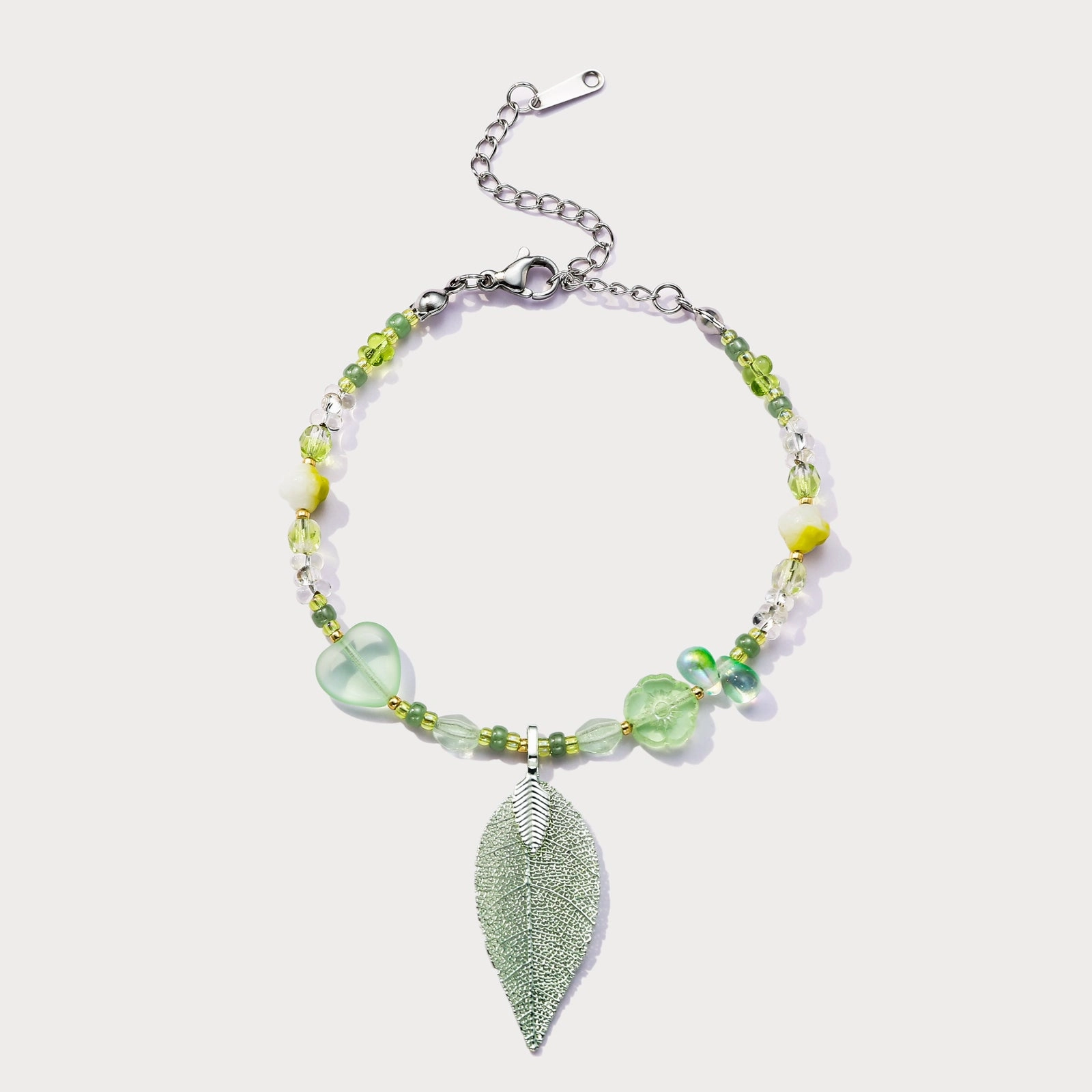 Sparkle Ready Green Leaf Bead Bracelet