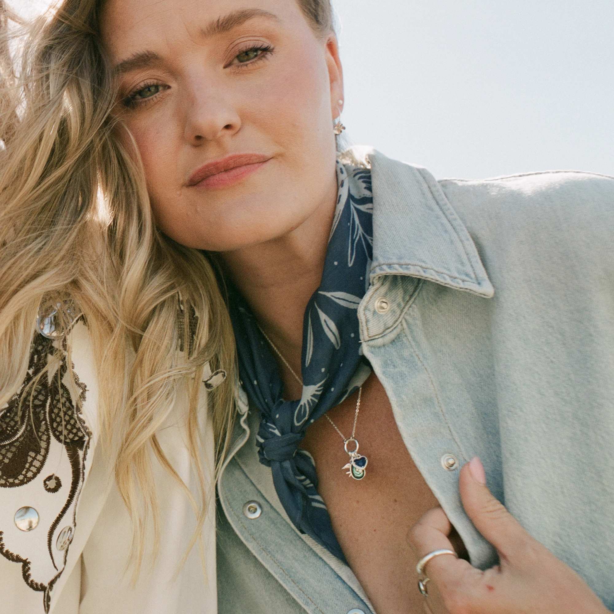 Natural Look Delicate Layer Swallow Charm