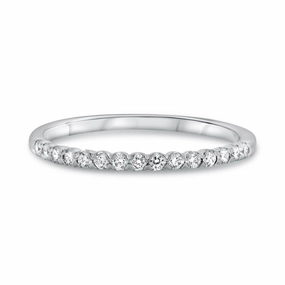 Easy Use White Gold Fishtail Half Pave Band